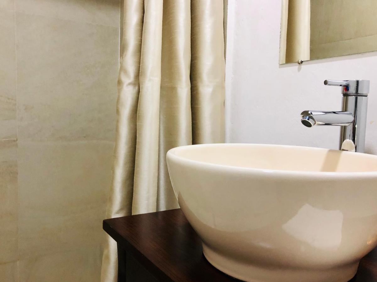 Hotel Carretas By Rotamundos ฆาลปาน ภายนอก รูปภาพ